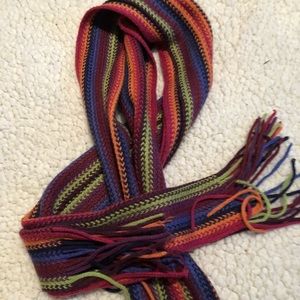 SuPeR CuTe, SuPeR SkiNNy, SuPeR LoNg ScArF